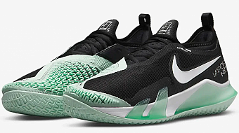 NikeCourt React Vapor NXT-Pánské tenisové halové boty