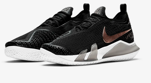 NikeCourt React Vapor NXT-Dámské tenisové halové boty černé